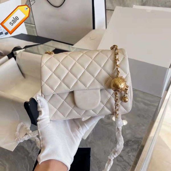 luxury woman's brand designers shoulder bags square fat little golden ball rhomb chain shoulders messenger bag texture lambskin crossbo
luxury woman's brand designers shoulder bags square fat little golden ball rhomb chain shoulders messenger bag texture lambskin crossbo