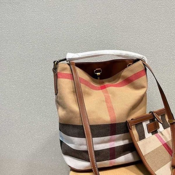 designer luxury bags for women brown crossbody handbags vintage leather wallet paris plaid the totes bag fashion purses 4017, Black;red
designer luxury bags for women brown crossbody handbags vintage leather wallet paris plaid the totes bag fashion purses 4017, Black;red