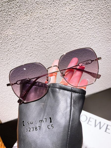 women's large frame polygon sunglasses fashion personality sunglasses can be paired with prescription mirror minimalist large face, Silver
women's large frame polygon sunglasses fashion personality sunglasses can be paired with prescription mirror minimalist large face, Silver