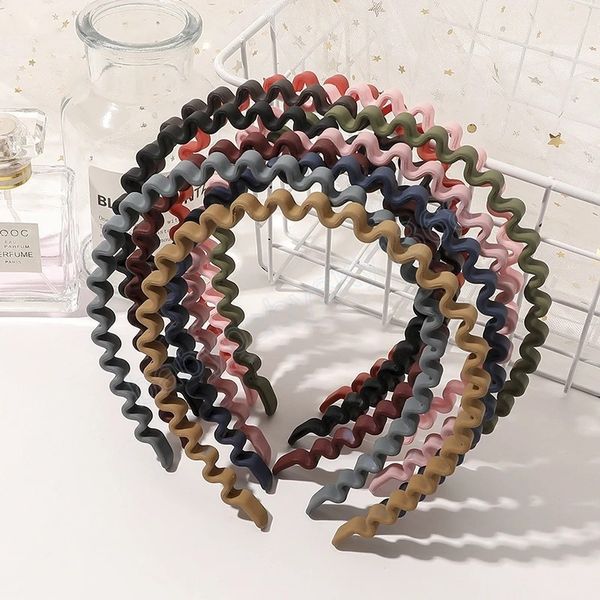 acrylic wavy frosted headbands candy color geometric hairband for women hair accessories fashion wave hair hoop, Slivery;white
acrylic wavy frosted headbands candy color geometric hairband for women hair accessories fashion wave hair hoop, Slivery;white