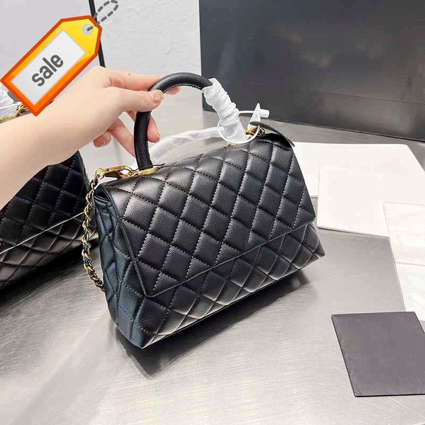 luxury designer shoulder bags women's gold hardware shoulder strap fashion handbags calfskin caviar shoulders crossbody bag factory dir
luxury designer shoulder bags women's gold hardware shoulder strap fashion handbags calfskin caviar shoulders crossbody bag factory dir