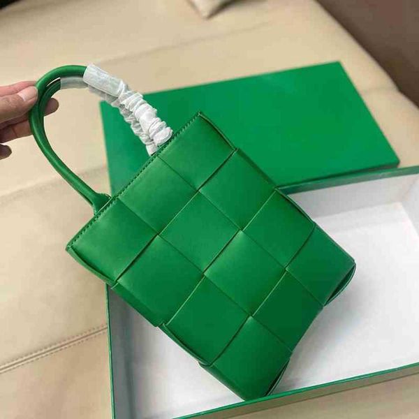 designer bags womens shoulder bag woven bags luxury leather beach handbag women crossbody wallet 220830
designer bags womens shoulder bag woven bags luxury leather beach handbag women crossbody wallet 220830