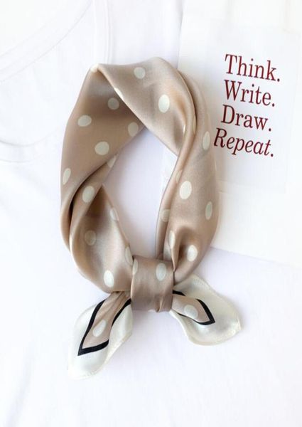 small square scarf female spring and autumn korean silk thin models wild temperament decorative silk scarves small net red scarf c5375817, Blue;gray
small square scarf female spring and autumn korean silk thin models wild temperament decorative silk scarves small net red scarf c5375817, Blue;gray