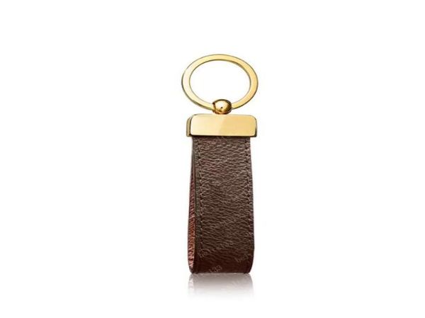 2021 keychain key chain buckle keychains lovers car handmade leather men women bags pendant accessories 5 color 65221 with box dus1227222, Silver 
2021 keychain key chain buckle keychains lovers car handmade leather men women bags pendant accessories 5 color 65221 with box dus1227222, Silver