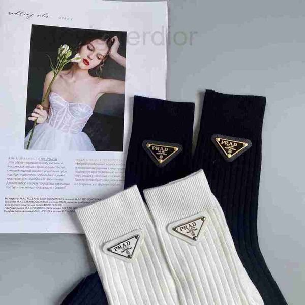 socks & hosiery designer p heavy industry hand-made leather iron double-layer triangular label black and white medium tube socks children�, Black;white
socks & hosiery designer p heavy industry hand-made leather iron double-layer triangular label black and white medium tube socks children�, Black;white