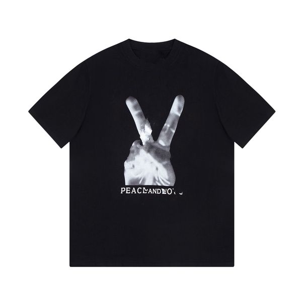 fashion men's t-shirt 2023 louiseity men's t-shirts retro decoration cotton soft anti-wrinkle letter printing casual couple short, White;black
fashion men's t-shirt 2023 louiseity men's t-shirts retro decoration cotton soft anti-wrinkle letter printing casual couple short, White;black
