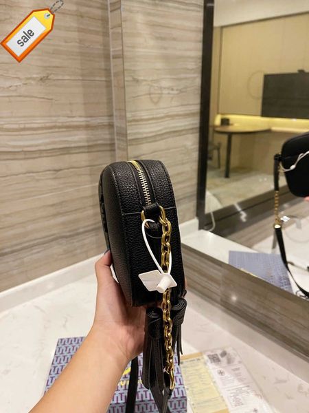 luxurys brand designer shoulder bags crossbody bag tote women's 2023 new texture leather shoulder strap double zipper camera bag gift b
luxurys brand designer shoulder bags crossbody bag tote women's 2023 new texture leather shoulder strap double zipper camera bag gift b