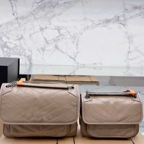 genuine niki leather hands chain designer outlet yssbags niki satchel chain bag women's wandering wax new oil bag messenger versatile o
genuine niki leather hands chain designer outlet yssbags niki satchel chain bag women's wandering wax new oil bag messenger versatile o
