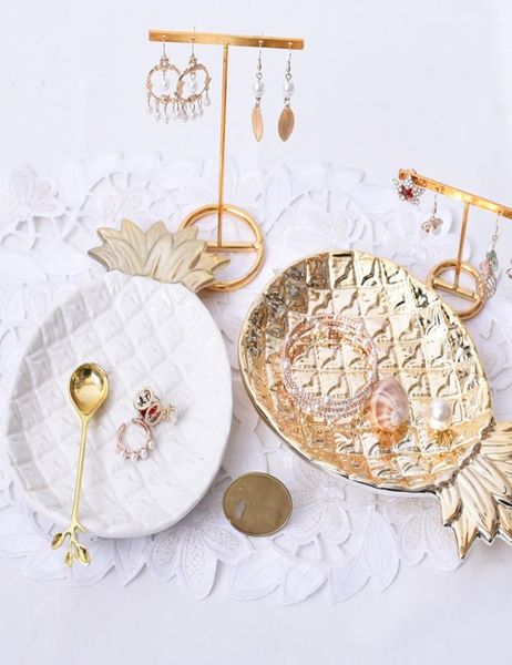 ddisplayporcelain gold pineapple jewelry plate personalized bracelet organizer tray little girls necklace glamour earrings displ2814053, Golden;white
ddisplayporcelain gold pineapple jewelry plate personalized bracelet organizer tray little girls necklace glamour earrings displ2814053, Golden;white