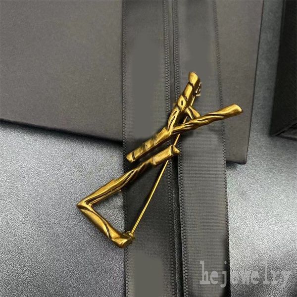 plated silver bamboo pattern brooch letters diamond fashion girl pattern brass pin bulk hat brooche for crafts engraving pin iced out brooch, Gray
plated silver bamboo pattern brooch letters diamond fashion girl pattern brass pin bulk hat brooche for crafts engraving pin iced out brooch, Gray