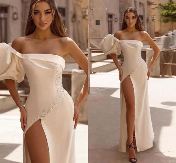 elegant mermaid evening dress 2023 one shoulder crystals beading ruffles silt satin prom formal gowns custom made robe de soiree vestidos fe, Black;red
elegant mermaid evening dress 2023 one shoulder crystals beading ruffles silt satin prom formal gowns custom made robe de soiree vestidos fe, Black;red