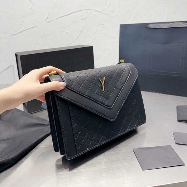 shoulder bags luxurys bag designer cross body handbag fashion diamond lattice crossbody purses leather woman handbags 221027
shoulder bags luxurys bag designer cross body handbag fashion diamond lattice crossbody purses leather woman handbags 221027