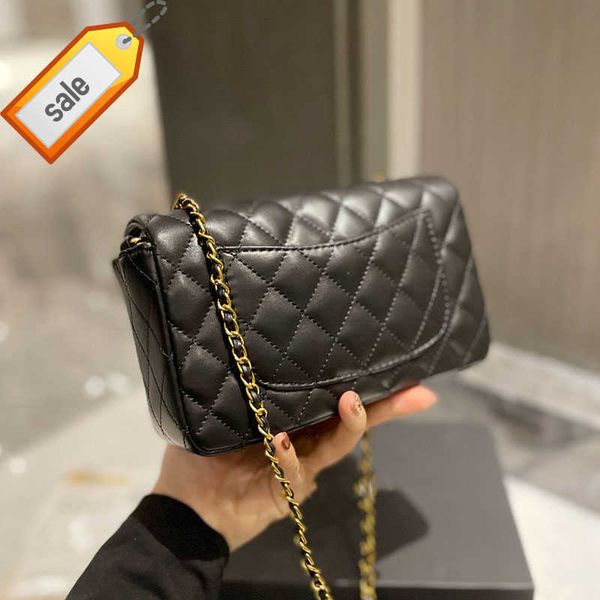 luxury women's brand designers shoulder bags fashion classic mini flaperon small square bag texture lambskin gold ball adjustable strap
luxury women's brand designers shoulder bags fashion classic mini flaperon small square bag texture lambskin gold ball adjustable strap