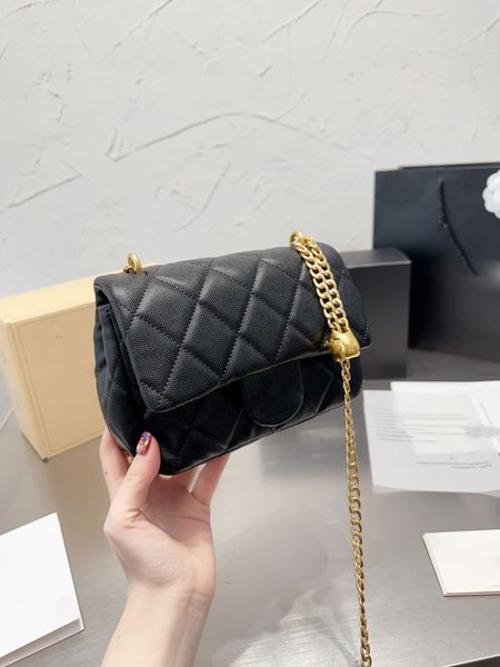 cf bags women designer fashion bag wallet handbag caviar leahter shoulder crossbody bag lady bags metal chain clutch flap totes bag thread p
cf bags women designer fashion bag wallet handbag caviar leahter shoulder crossbody bag lady bags metal chain clutch flap totes bag thread p