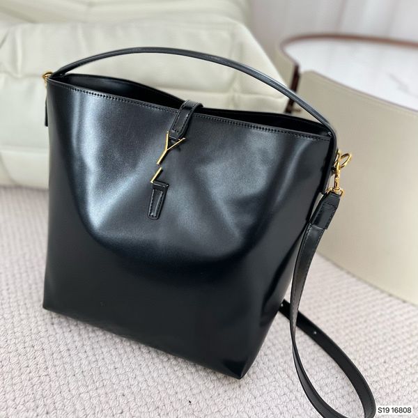 designer bags bucket bag drawstring tote bags luxury crossbody tote bags for women leather shopper small flap handbags gift support wholesal
designer bags bucket bag drawstring tote bags luxury crossbody tote bags for women leather shopper small flap handbags gift support wholesal