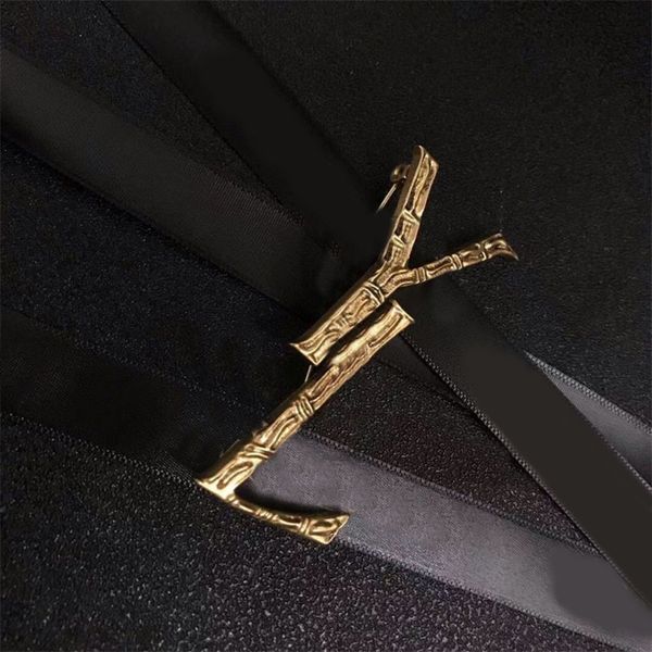 gemstone inlay designer accessories clothing brooch for women trendy tiktok bumpy broche textured charm pin carved letters special brooches, Gray
gemstone inlay designer accessories clothing brooch for women trendy tiktok bumpy broche textured charm pin carved letters special brooches, Gray