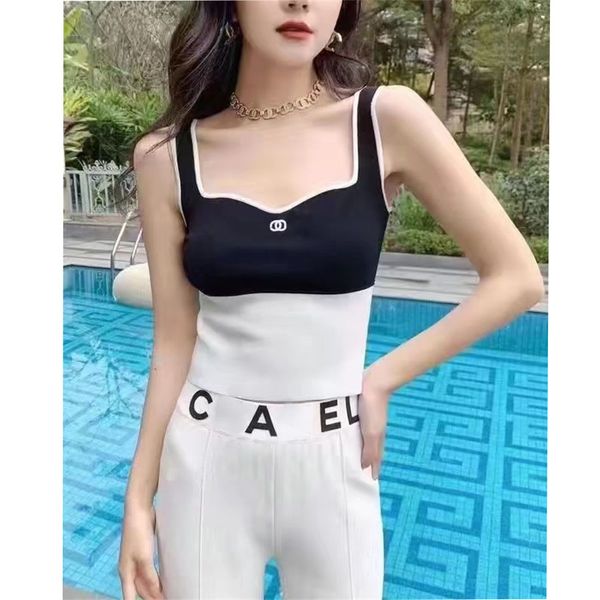 2023 summer white women's tees crop embroidery off shoulder black tank casual sleeveless backless shirts luxury designer solid color v
2023 summer white women's tees crop embroidery off shoulder black tank casual sleeveless backless shirts luxury designer solid color v