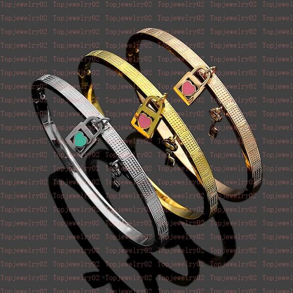 luxury single row diamond gold bangle designer monogram heart bracelet with diamonds 18k plated 925 stainless steel wedding lover gift with, Black
luxury single row diamond gold bangle designer monogram heart bracelet with diamonds 18k plated 925 stainless steel wedding lover gift with, Black