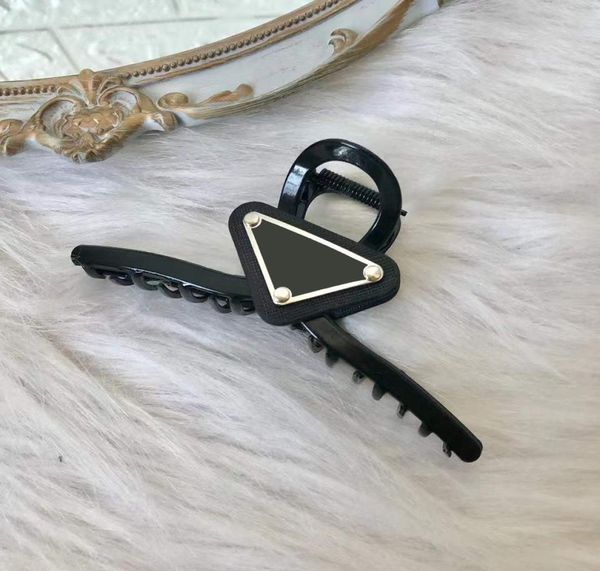 hair clips fashion women elegant black hollow geometric metal hair claw vintage headband hairpin hair accessories7681806, Golden;silver
hair clips fashion women elegant black hollow geometric metal hair claw vintage headband hairpin hair accessories7681806, Golden;silver