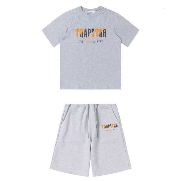 mens trapstar t shirt embroidery short sleeve outfit chenille tracksuit black cotton london streetwear s-2xl fs08, Gray
mens trapstar t shirt embroidery short sleeve outfit chenille tracksuit black cotton london streetwear s-2xl fs08, Gray