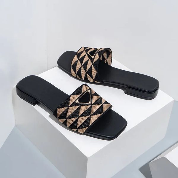 2023 designer women slippers embroidered sandals fabric jacquard triangle slides mules knitted slipper womens home flip flops casual summer, Black
2023 designer women slippers embroidered sandals fabric jacquard triangle slides mules knitted slipper womens home flip flops casual summer, Black
