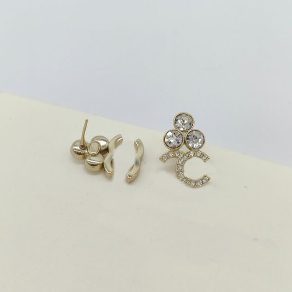 2023 luxury quality charm stud earring with diamond in 18k gold plated have box stamp ps7645a, Golden
2023 luxury quality charm stud earring with diamond in 18k gold plated have box stamp ps7645a, Golden