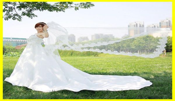 2021 in stock available custom made bridal veils tulle applique edge foreign trade veil for wedding party1606963, Black
2021 in stock available custom made bridal veils tulle applique edge foreign trade veil for wedding party1606963, Black