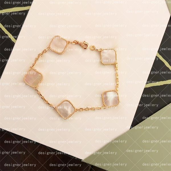 designer jewelry women four-leaf clover bracelet flower bracelets charms for womens charm cleef necklace single pendant necklaces earring we, Golden;silver
designer jewelry women four-leaf clover bracelet flower bracelets charms for womens charm cleef necklace single pendant necklaces earring we, Golden;silver