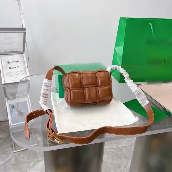 women bottegaes ladies lady's classic classic ladies handbags 2023 bag venetas classic bags cassette handbag woven tofu mini fashion wa
women bottegaes ladies lady's classic classic ladies handbags 2023 bag venetas classic bags cassette handbag woven tofu mini fashion wa