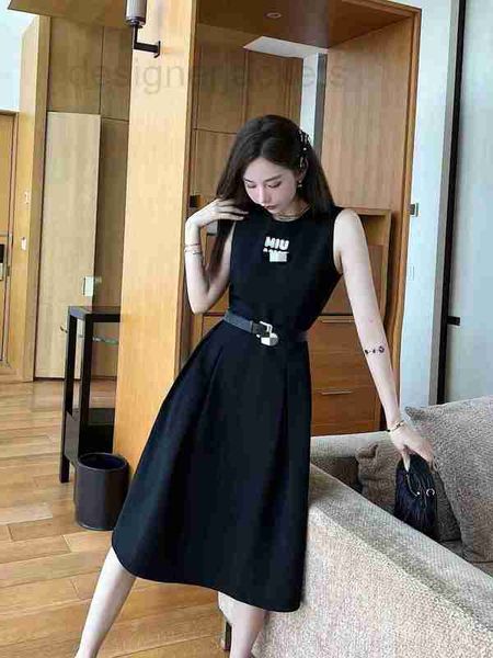 party dresses designer sleeveless dress/chest letter embroidery decoration/racerback pleated pressed hem/23ss spring/summer new mrzj, White;black
party dresses designer sleeveless dress/chest letter embroidery decoration/racerback pleated pressed hem/23ss spring/summer new mrzj, White;black