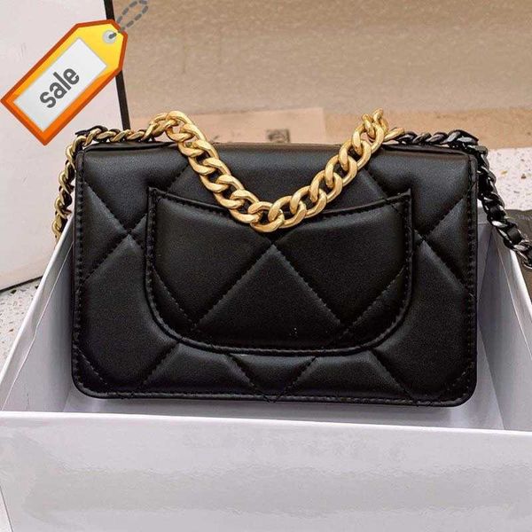 luxury women's brand designers shoulder bags fashion women's classic fashion solid leather envelope portable crossbody bag factory
luxury women's brand designers shoulder bags fashion women's classic fashion solid leather envelope portable crossbody bag factory