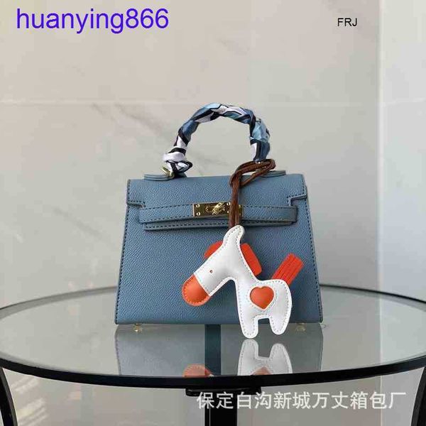 designer bag herms's kelys handbags palm print womens 2023 new solid color small 20cm one shoulder messenger handbag mobile phone zero
designer bag herms's kelys handbags palm print womens 2023 new solid color small 20cm one shoulder messenger handbag mobile phone zero