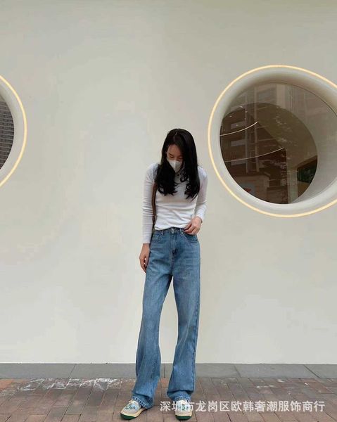 xiaoxiang's back bag embroidered denim pants women xiang grandma's new style, White;black
xiaoxiang's back bag embroidered denim pants women xiang grandma's new style, White;black