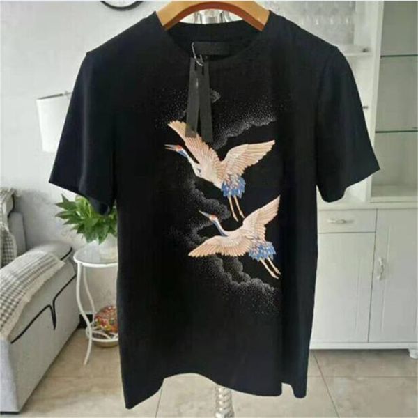 mens t shirt designer t shirt sweatshirt tee shirts summer tees couple oversized tshirt tshirt letter print breathable t-shirt plus size tsh, White;black
mens t shirt designer t shirt sweatshirt tee shirts summer tees couple oversized tshirt tshirt letter print breathable t-shirt plus size tsh, White;black