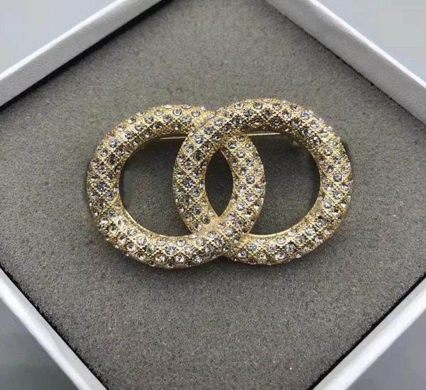 fashion designer brooches 18 gold plated diamond jewelry luxury brooches with box2191250, Gray
fashion designer brooches 18 gold plated diamond jewelry luxury brooches with box2191250, Gray
