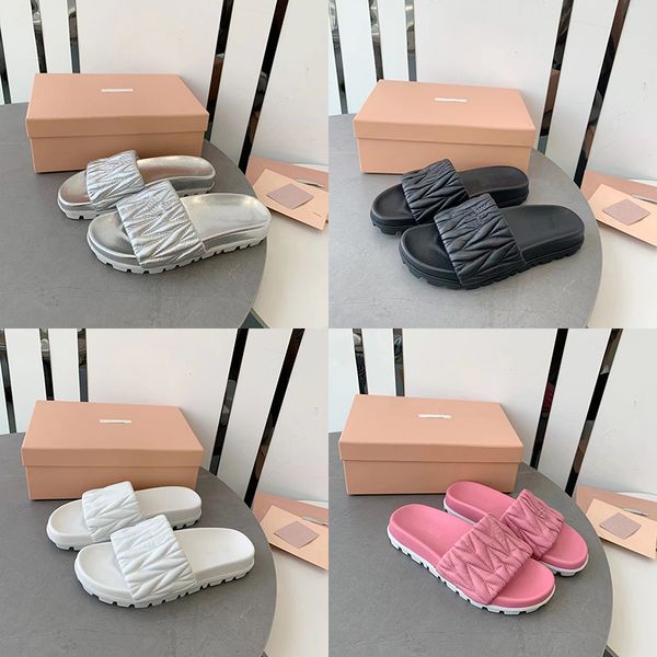 2023 designer luxury women flat letters buckle slippers summer casual wear 100% leather outdoors heel sandal crepe upper black/white/pink no
2023 designer luxury women flat letters buckle slippers summer casual wear 100% leather outdoors heel sandal crepe upper black/white/pink no