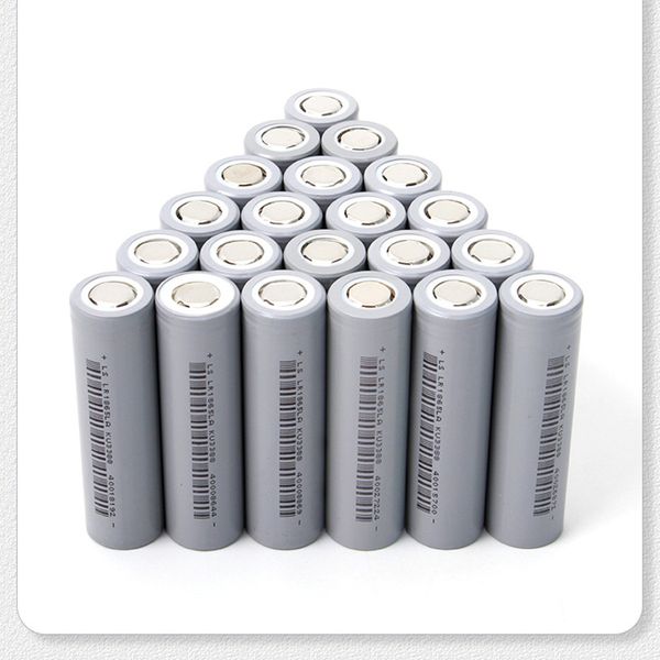 50/100pcs 3.7v 2000mah power battery 10a discharge18650 battery vtc5 lithium ion rechargeable battery, used for flashlight, mobile power sup
50/100pcs 3.7v 2000mah power battery 10a discharge18650 battery vtc5 lithium ion rechargeable battery, used for flashlight, mobile power sup