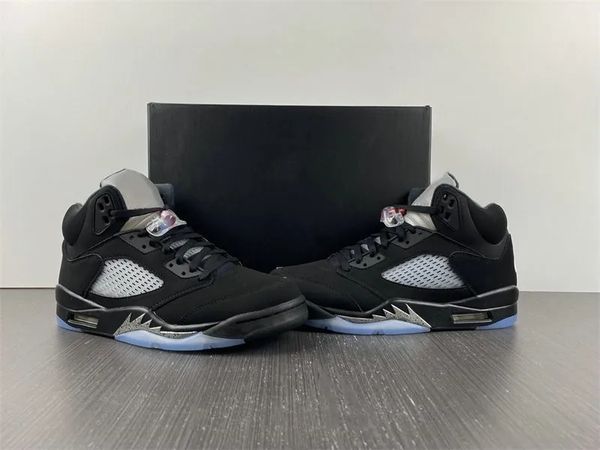 basketball shoes jumpman 5 retro og black metallic black fire red outdoor designer shoes sneakers with original box
basketball shoes jumpman 5 retro og black metallic black fire red outdoor designer shoes sneakers with original box