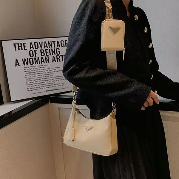 mini bag hobo bags re-edition nylon 2000 re-nylon women women lady shoulder bag 2005 pink cute classic designer luxury handbags
mini bag hobo bags re-edition nylon 2000 re-nylon women women lady shoulder bag 2005 pink cute classic designer luxury handbags