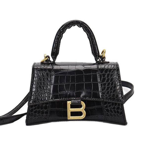 alligator pattern handbag with adjustable and detachable strap for girl crossbody shoulder bag
alligator pattern handbag with adjustable and detachable strap for girl crossbody shoulder bag