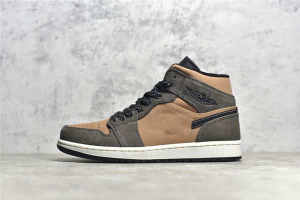 new release basketball shoes mens jumpman 1 mid se dark brown backboard high og men women outdoor sneakers trainers ship with shoebox
new release basketball shoes mens jumpman 1 mid se dark brown backboard high og men women outdoor sneakers trainers ship with shoebox