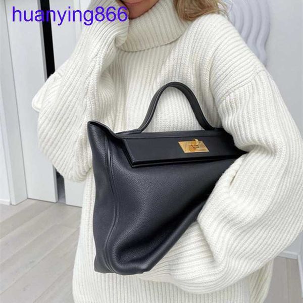 herms's 2424 women's bag 2023 new layer cow leather wing mini fashion versatile one shoulder cross body portable for women categor
herms's 2424 women's bag 2023 new layer cow leather wing mini fashion versatile one shoulder cross body portable for women categor