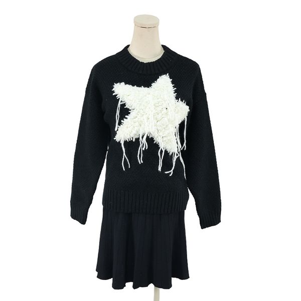 306 xl 2023 spring summer women sweater long sleeve crew neck pullover black brand same style striped womens yuecheng, White;black
306 xl 2023 spring summer women sweater long sleeve crew neck pullover black brand same style striped womens yuecheng, White;black