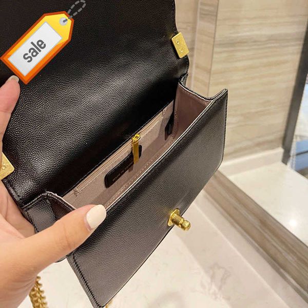 luxury women's brand designers shoulder bags fashion mini clamshell small square bag rhomboid texture leather gold chain shoulders cros
luxury women's brand designers shoulder bags fashion mini clamshell small square bag rhomboid texture leather gold chain shoulders cros