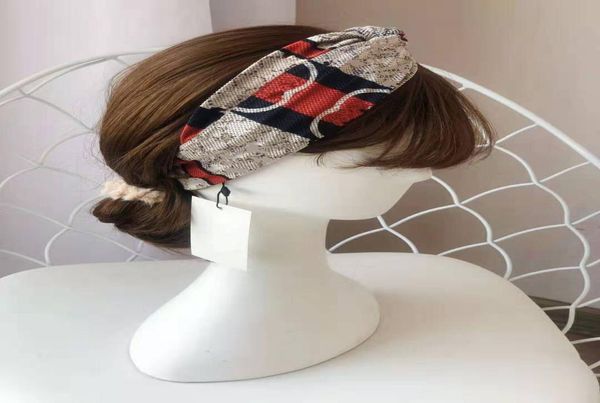 2021 new arrival elastic women headbands fashion girls letters hair bands scarf hair accessories gifts headwraps 4 colors8882839, Silver
2021 new arrival elastic women headbands fashion girls letters hair bands scarf hair accessories gifts headwraps 4 colors8882839, Silver