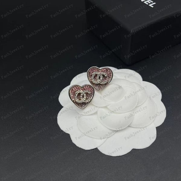 designers womens geometric round pearl stud charm earrings luxury brand letter crystal rhinestone earring 18k gold plated women wedding part, Golden;silver
designers womens geometric round pearl stud charm earrings luxury brand letter crystal rhinestone earring 18k gold plated women wedding part, Golden;silver