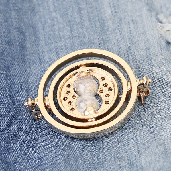 gold plated sandglass brooches for women amercia movie jewelry cartoon round alloy enamel pins badge, Gray
gold plated sandglass brooches for women amercia movie jewelry cartoon round alloy enamel pins badge, Gray