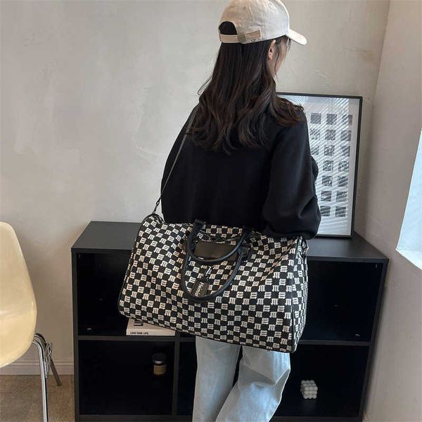 duffel bags short distance travel bag women s portable korean version large capacity luggage men s lightweight waterproof sports fitness tot
duffel bags short distance travel bag women s portable korean version large capacity luggage men s lightweight waterproof sports fitness tot