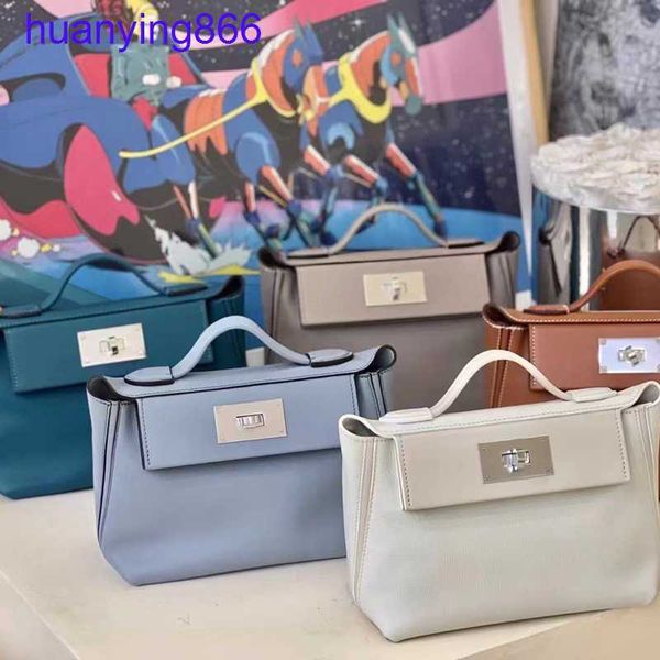 h luxurys handbags herms's 2424 women's bag premium fashion leather layer original mini 2424 carrie portable one shoulder cross bo
h luxurys handbags herms's 2424 women's bag premium fashion leather layer original mini 2424 carrie portable one shoulder cross bo