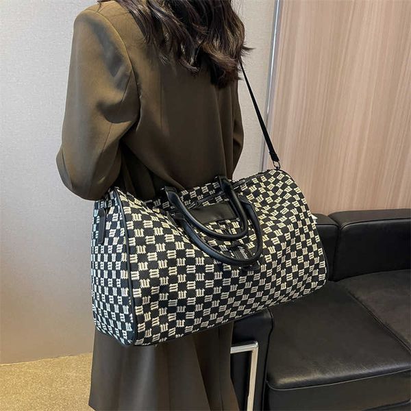 duffel bags short distance travel bag women s portable korean version large capacity luggage men s lightweight waterproof sports fitness tot
duffel bags short distance travel bag women s portable korean version large capacity luggage men s lightweight waterproof sports fitness tot